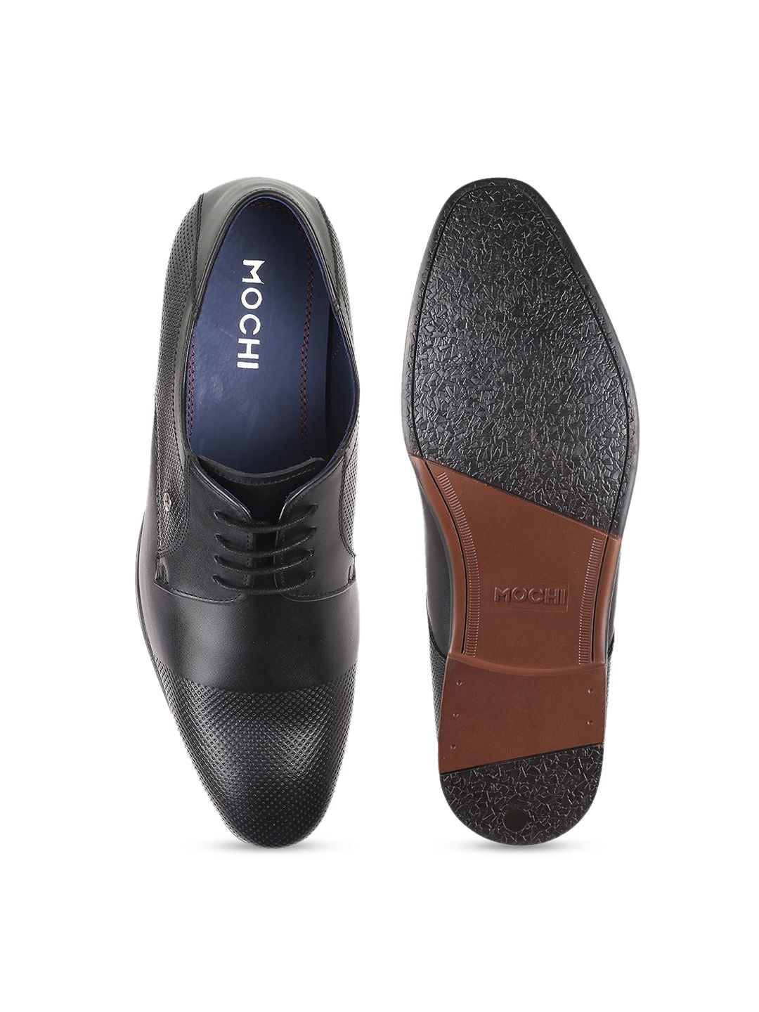 Mochi Men Black Textured Leather Formal Derbys
