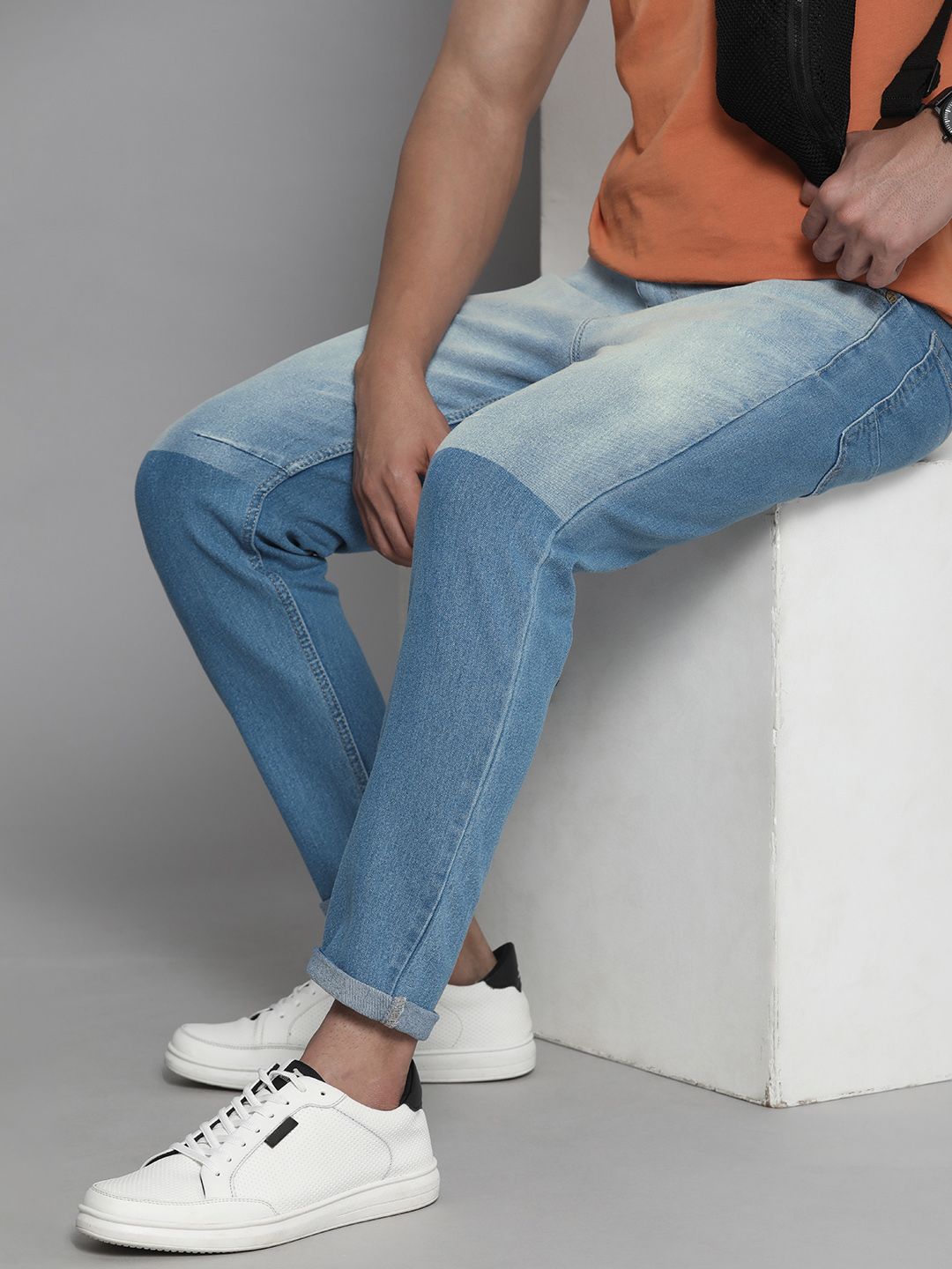 The Indian Garage Co Men Blue Slim Fit Light Fade Acid Wash Stretchable Jeans