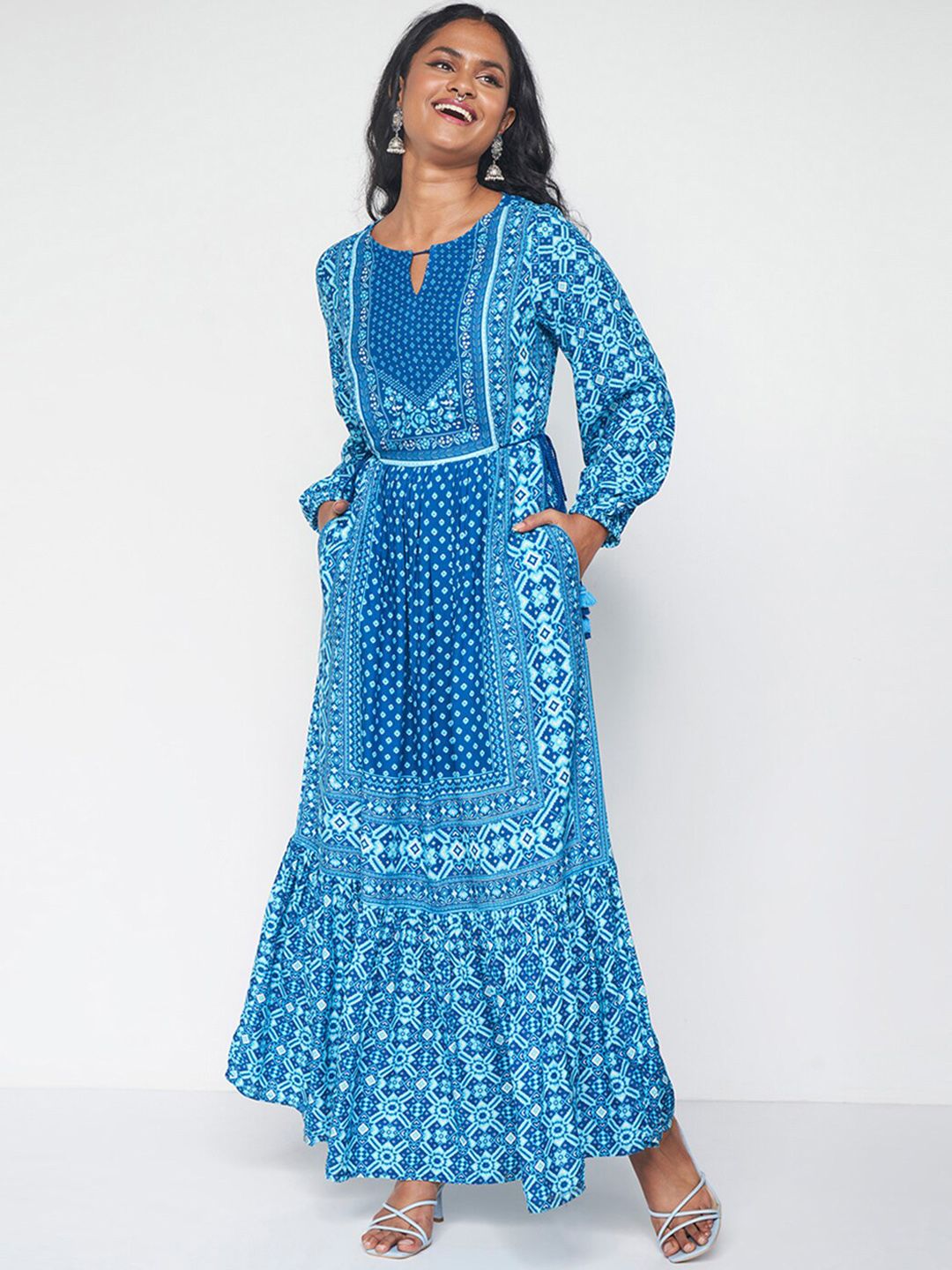 Global Desi Ethnic Motifs Printed Keyhole Neck Maxi Ethnic Dress