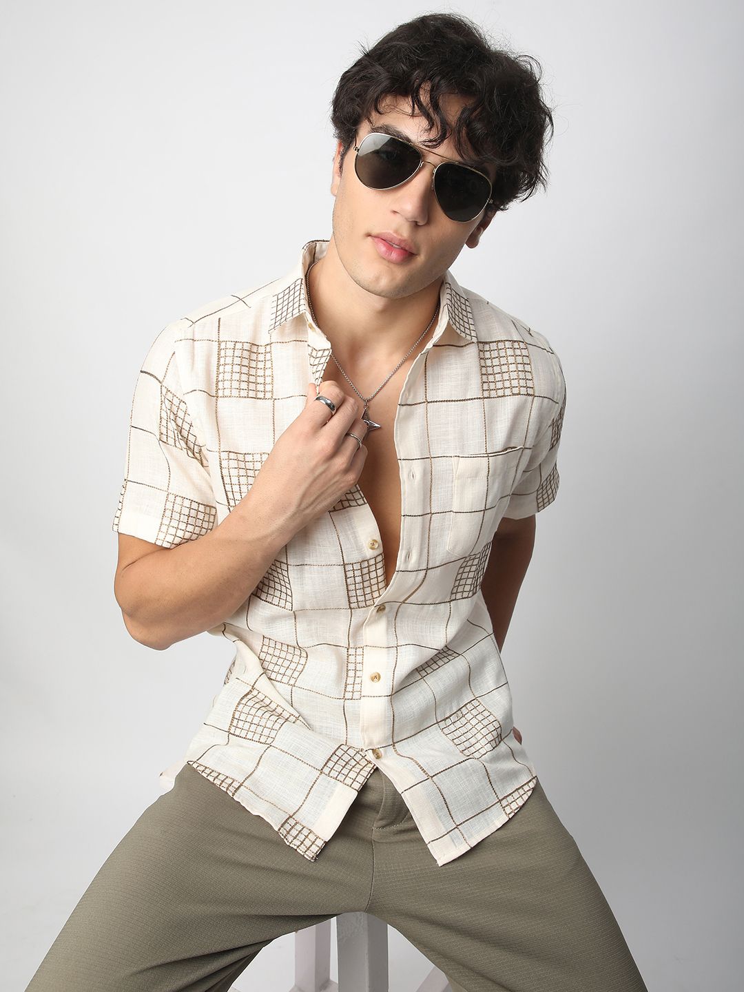 VASTRADO Men Classic Spread Collar Textured Cotton Slim Fit Casual Shirt