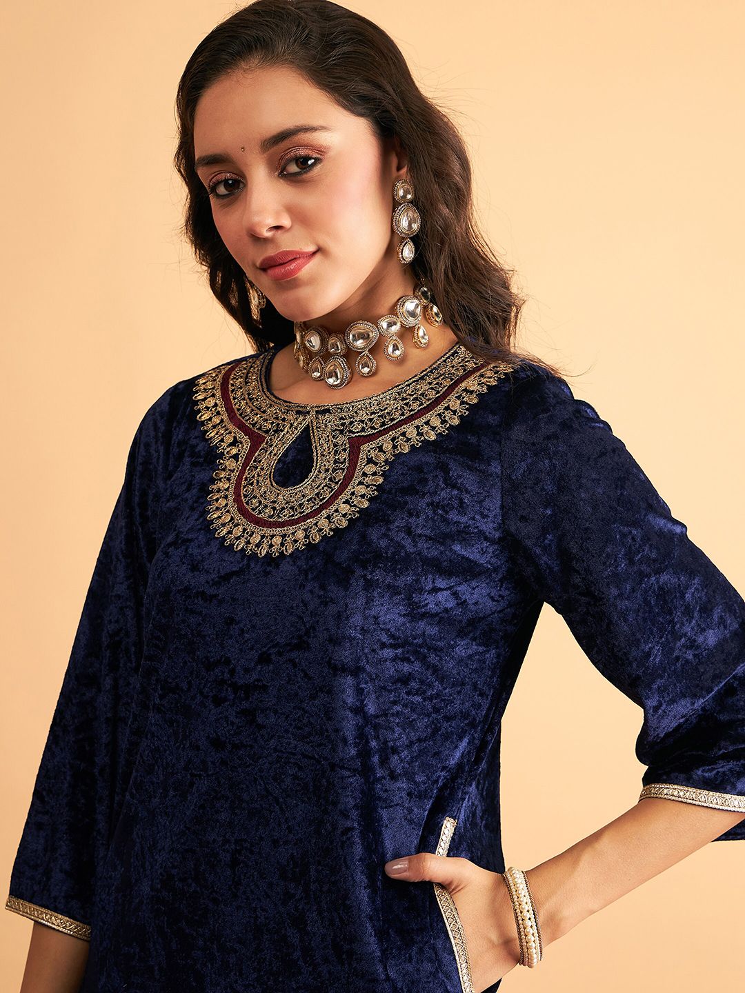 Shae by SASSAFRAS Navy Blue Thread Work Velvet Straight Kurta