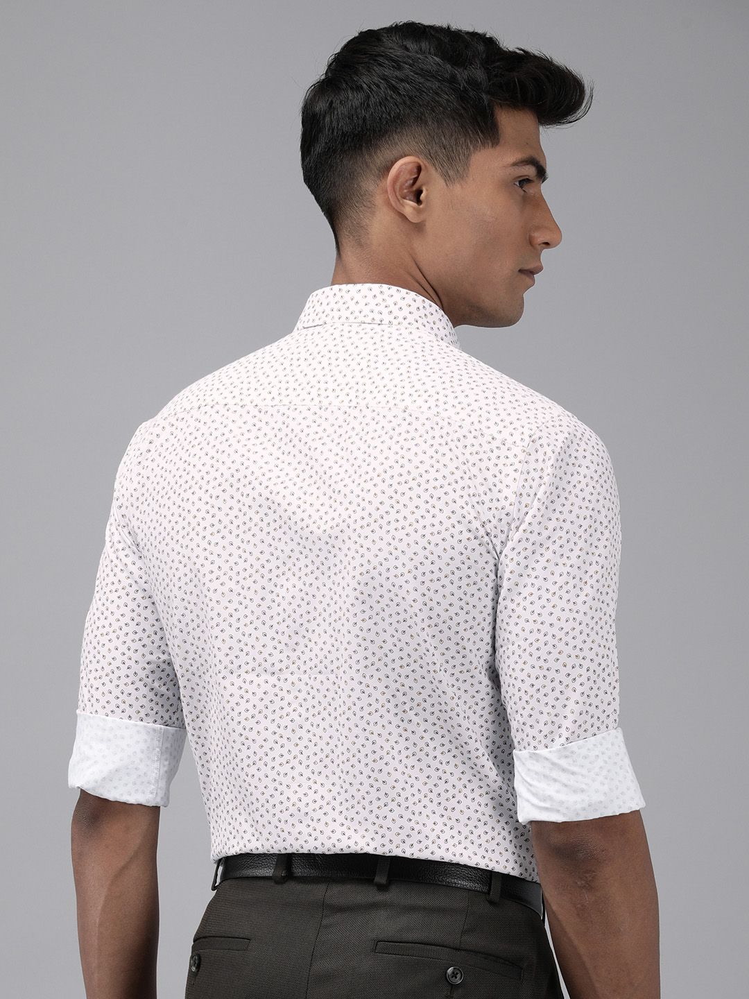 Park Avenue Slim Fit Tropical Printed Opaque Formal Shirt