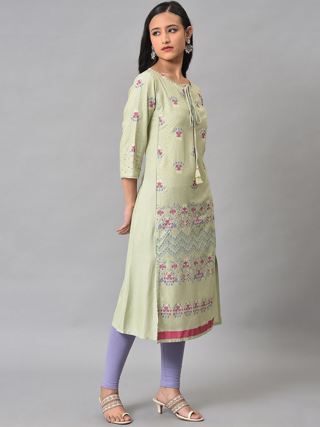 W Women Floral Printed Tie-Up Neck Kurta