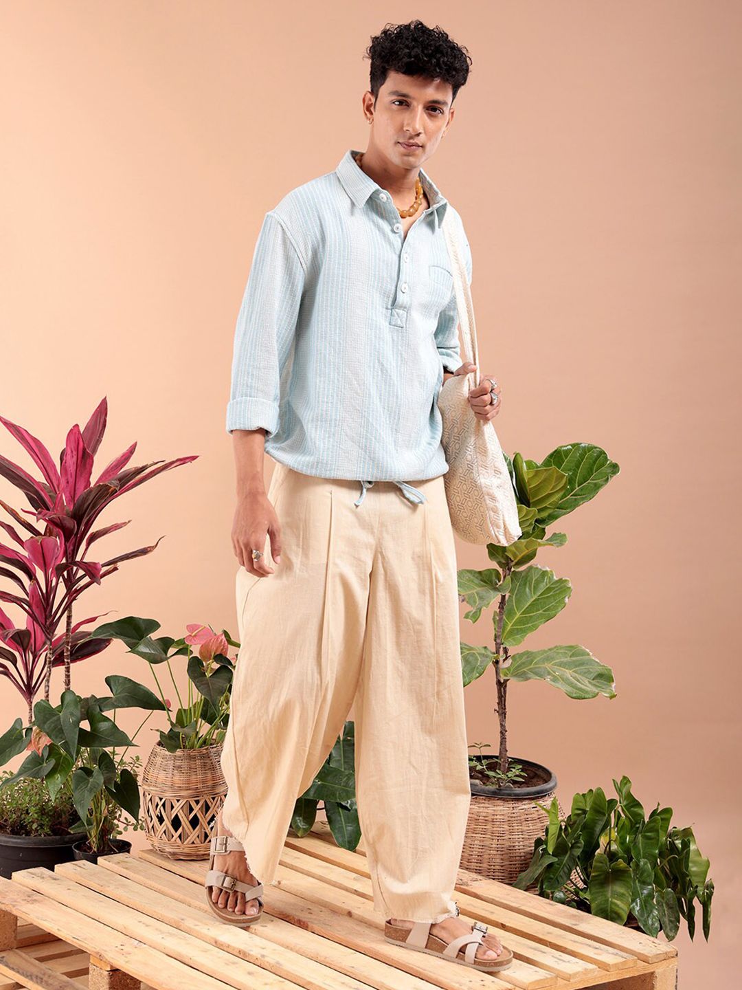 The Indian Garage Co Men Regular Fit Striped Resortwear Shirt