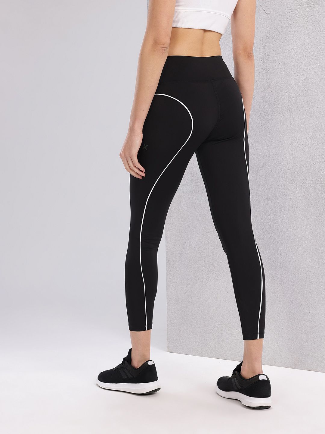 HRX by Hrithik Roshan Women Rapid Dry Training Tights