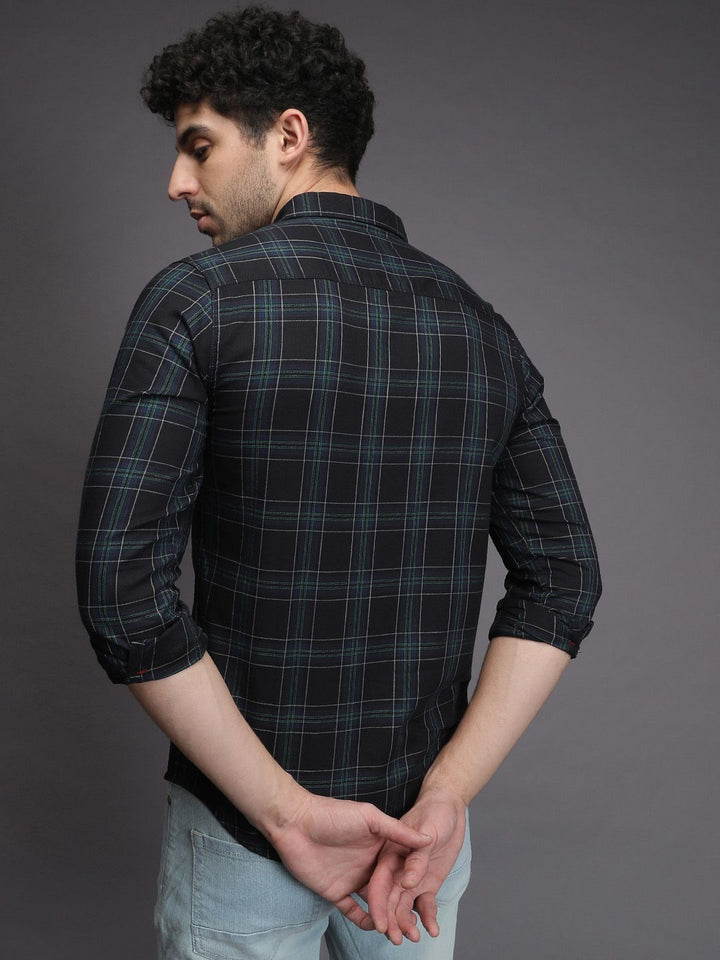 The Indian Garage Co Men Black & Blue Slim Fit Checked Casual Shirt