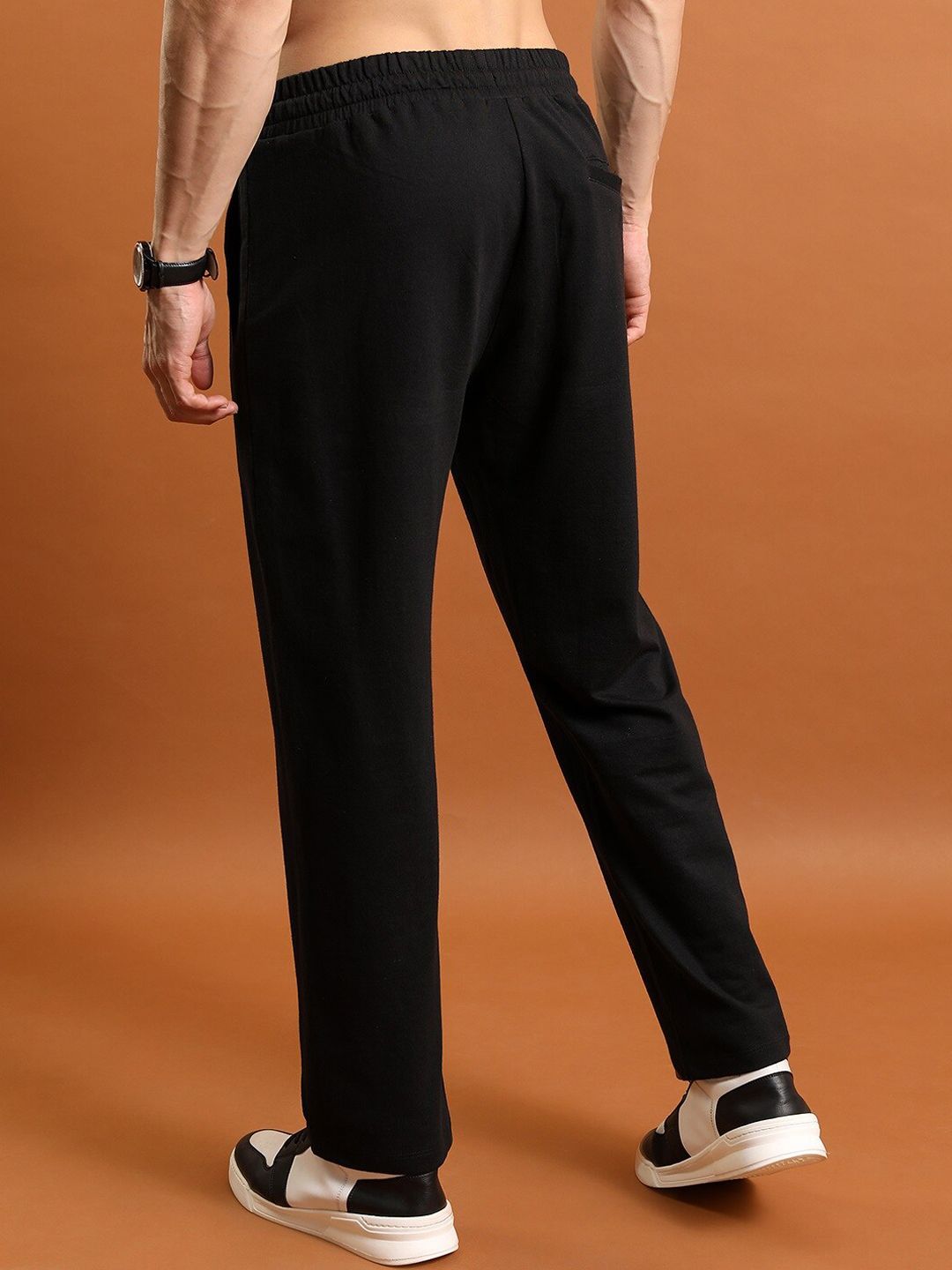 HIGHLANDER Men Relaxed-Fit Mid-Rise Track Pant