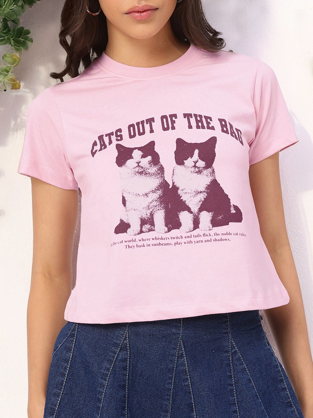 DressBerry Cat Rules Graphic Print T-shirt