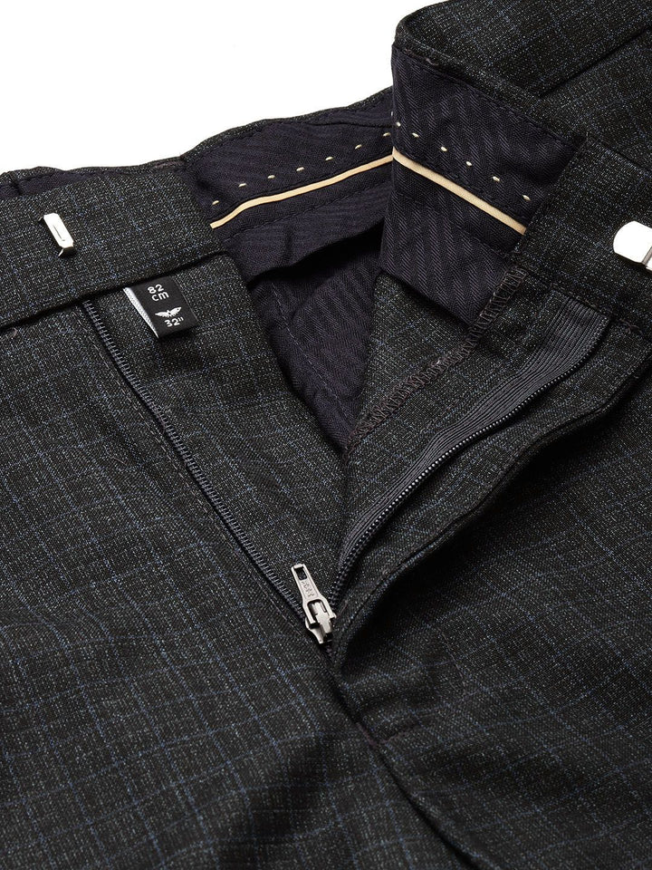 Park Avenue Men Checked Formal Trousers
