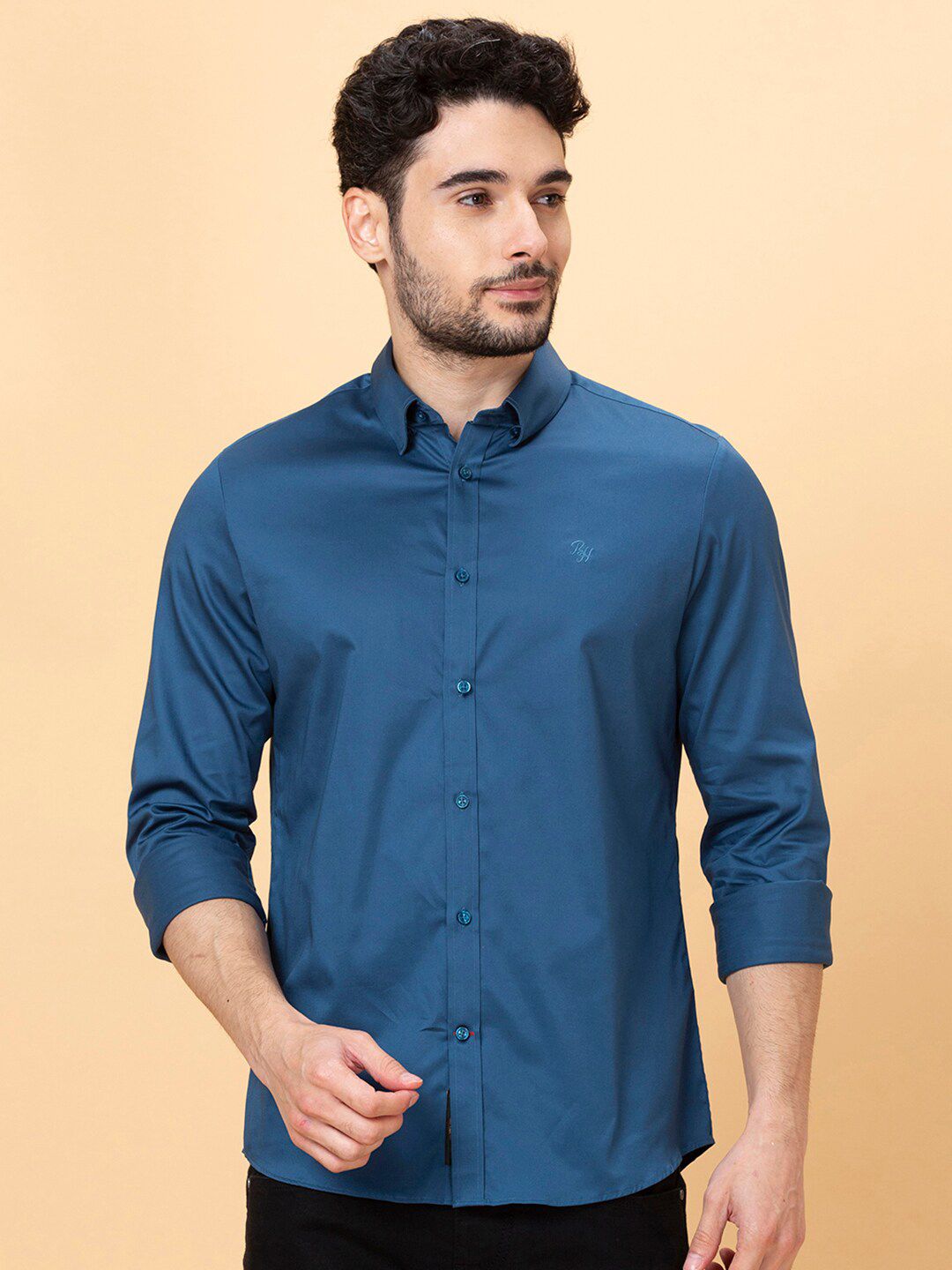 Being Human Slim Fit Spread Collar Opaque Casual Shirt