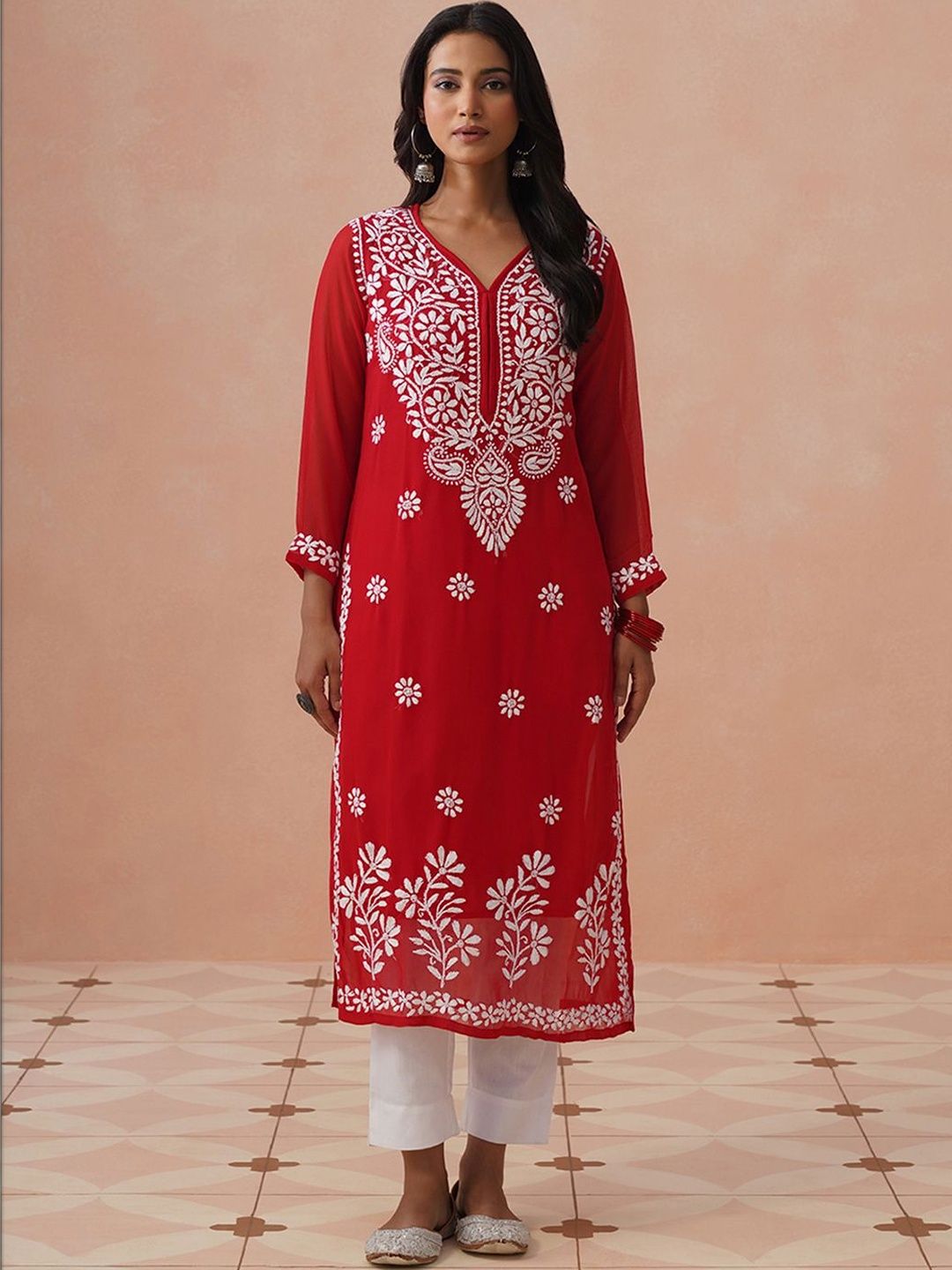House of Chikankari Women Embroidered Chikankari Georgette Kurta