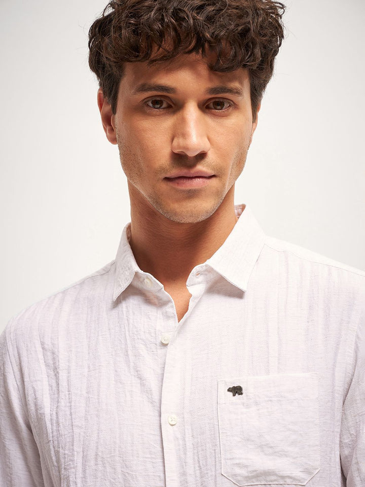 THE BEAR HOUSE Men Slim Fit Solid Casual Shirt