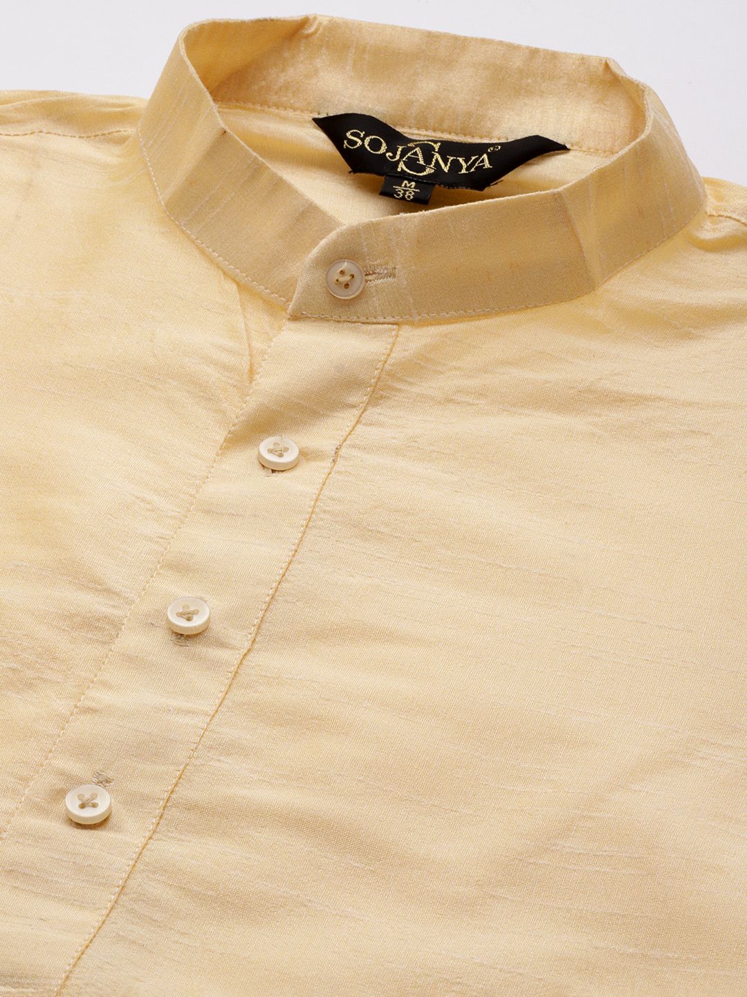 SOJANYA Kurta Berwarna Emas Lelaki dengan Churidar dengan Jaket Nehru