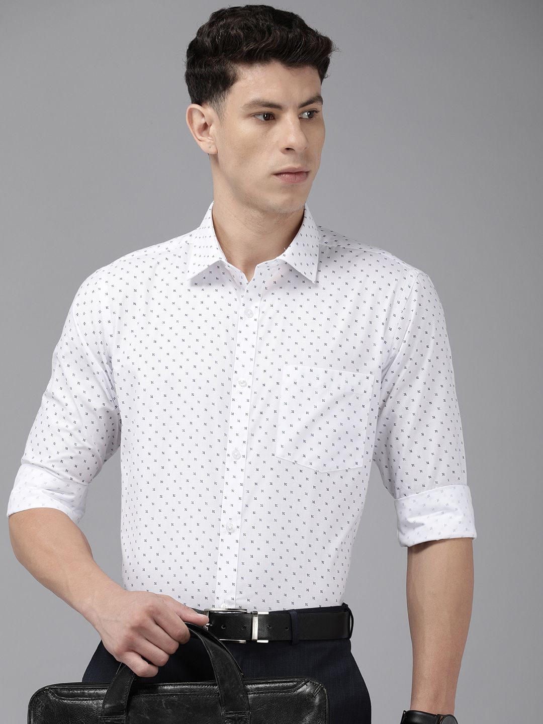 Park Avenue Slim Fit Opaque Tropical Printed Formal Shirt
