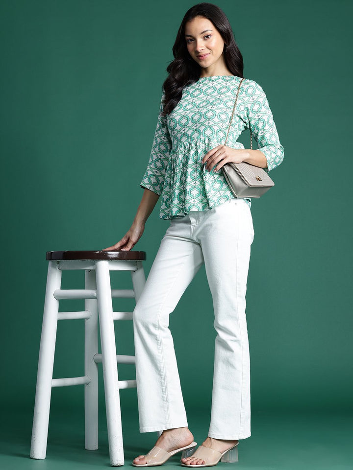 DressBerry Printed Keyhole Neck Empire Top