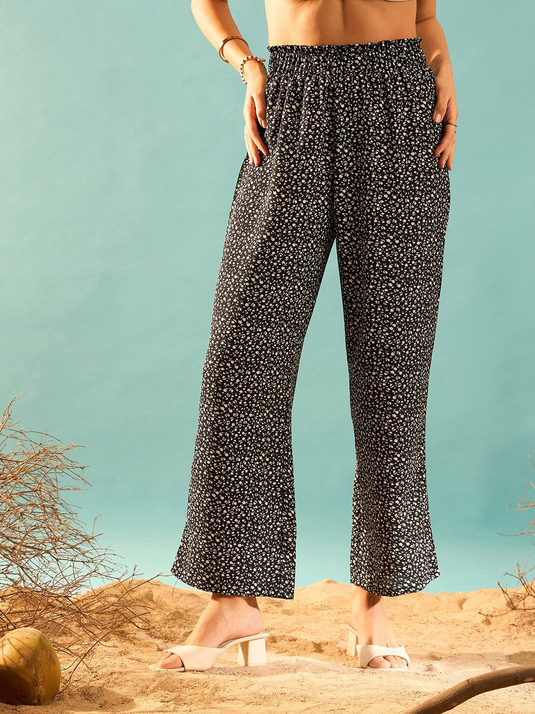 Berrylush Women Black Floral Printed Relaxed Straight Leg High-Rise Parallel Trouser