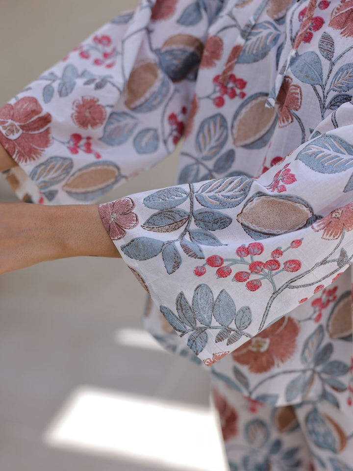 SANSKRUTIHOMES Women Floral Pure Cotton Printed Night suit
