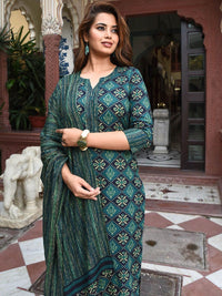 KALINI Women Printed Regular Kurta with Trousers & With Dupatta
