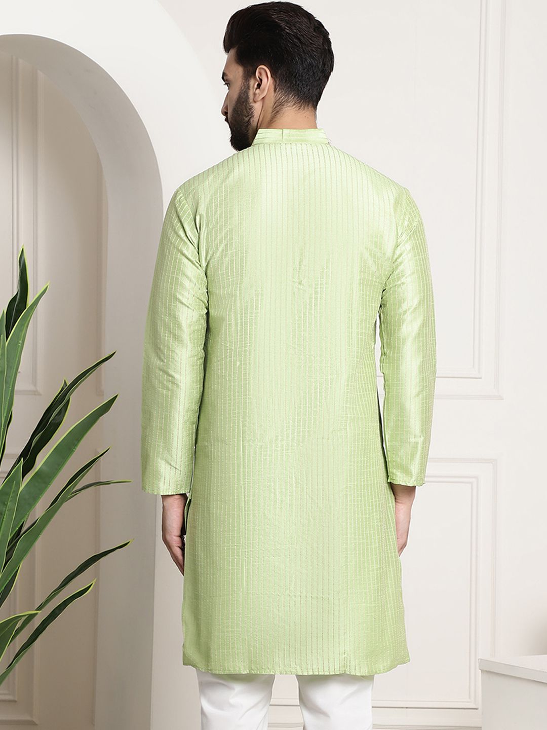 SOJANYA Men Green & Golden Striped Straight Kurta