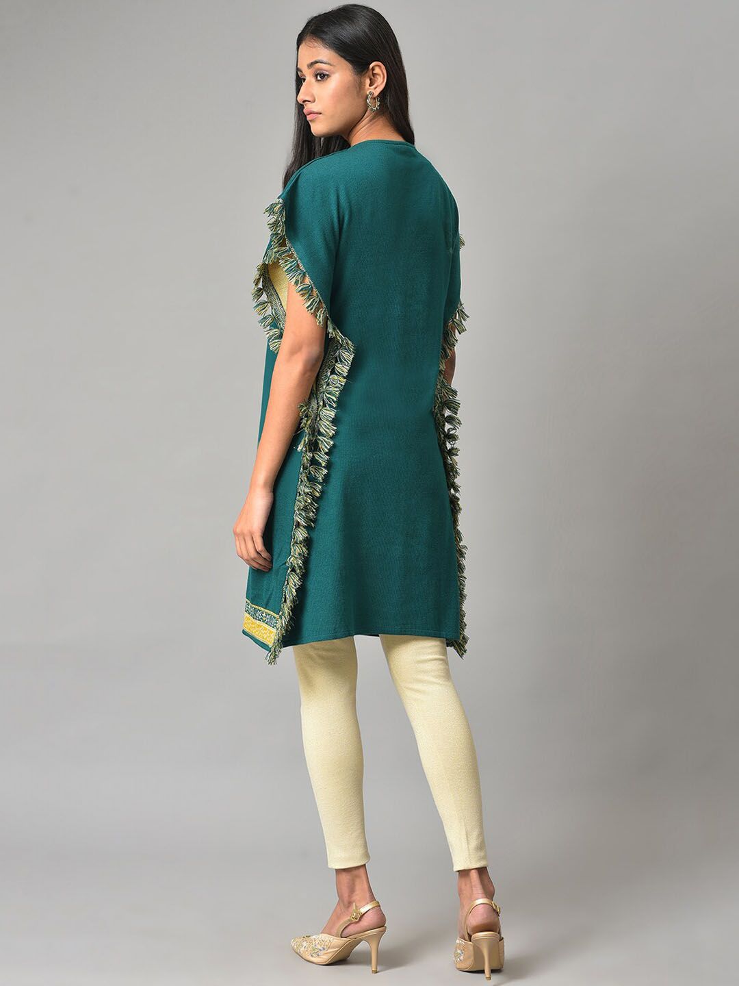 W Ethnic Motifs Printed Flared Sleeves Acrylic Kaftan Kurti