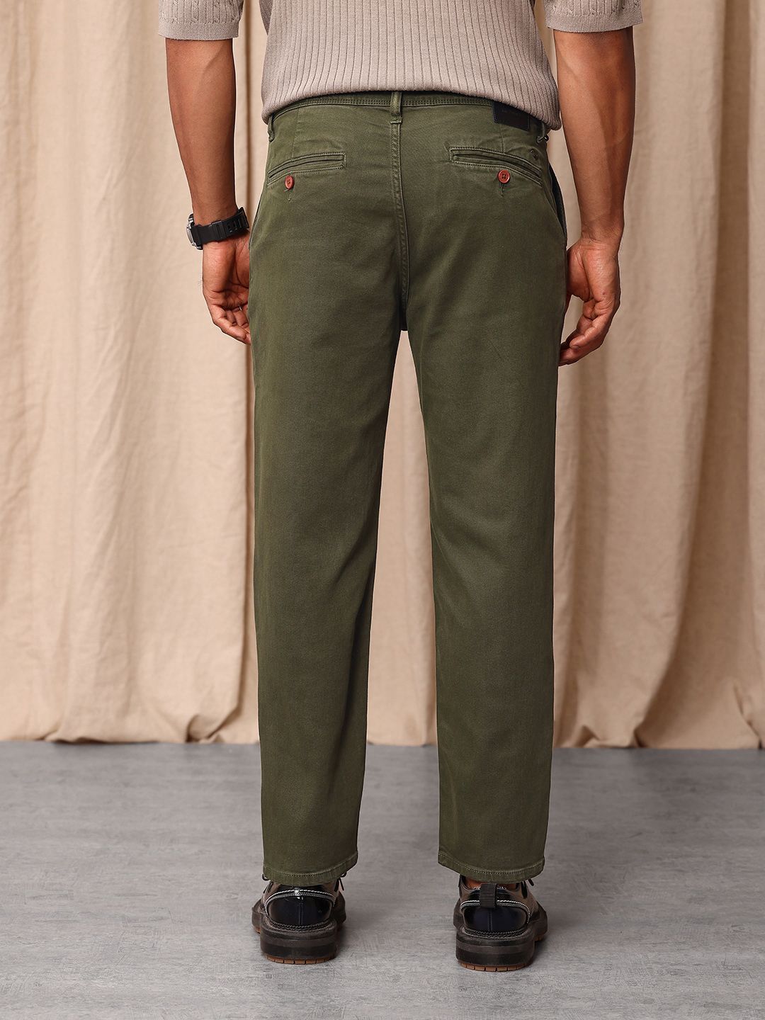 Mr Bowerbird Men Tapered Cropped Fit Stretchable Jeans