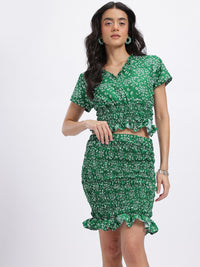 DressBerry Floral Print Smocked Ruffled Detail Cinched Waist Top with Peplum Skirt