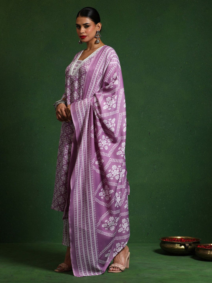 Varanga Women Ethnic Motifs Printed Regular Kurta with Trousers & With Dupatta