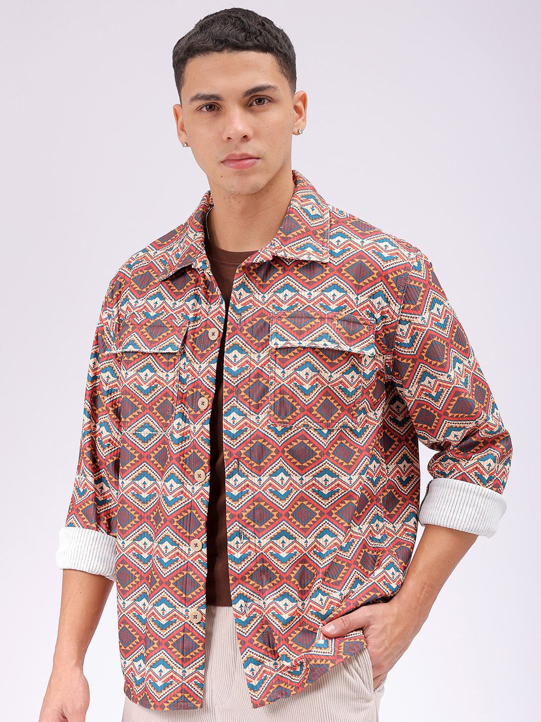 The Indian Garage Co Men Spread Collar Geometric Printed Casual Shirt