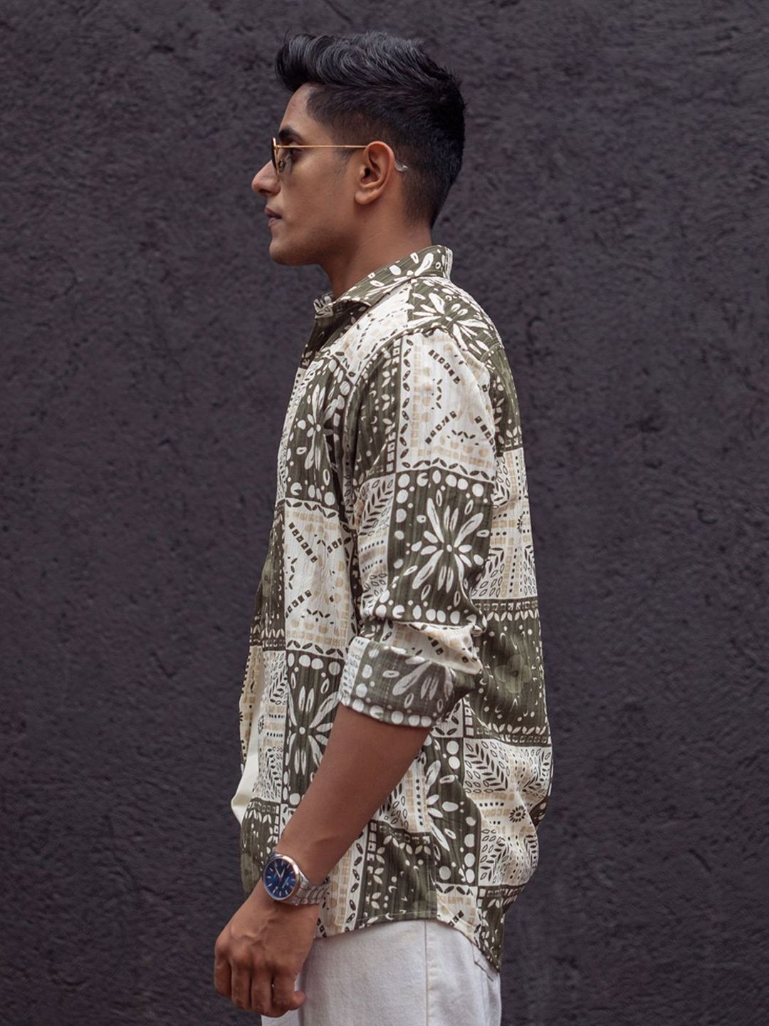 Powerlook Men Spread Collar Abstract Printed Casual Shirt