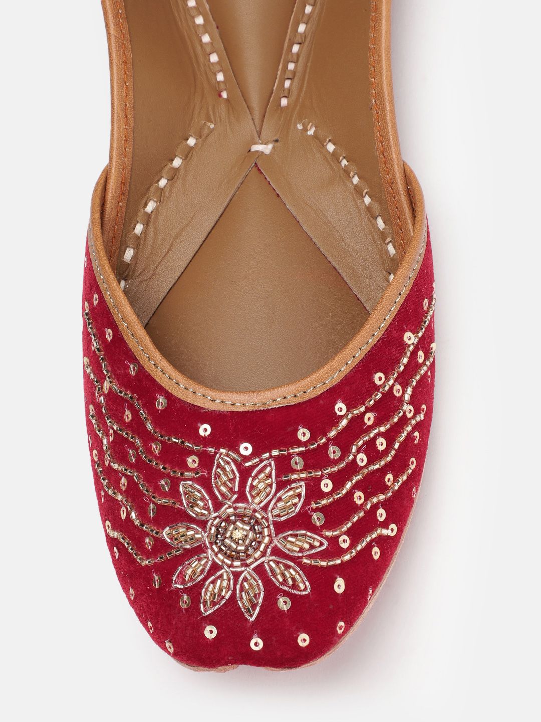 House of Pataudi Women Ethnic Embellished Mojaris