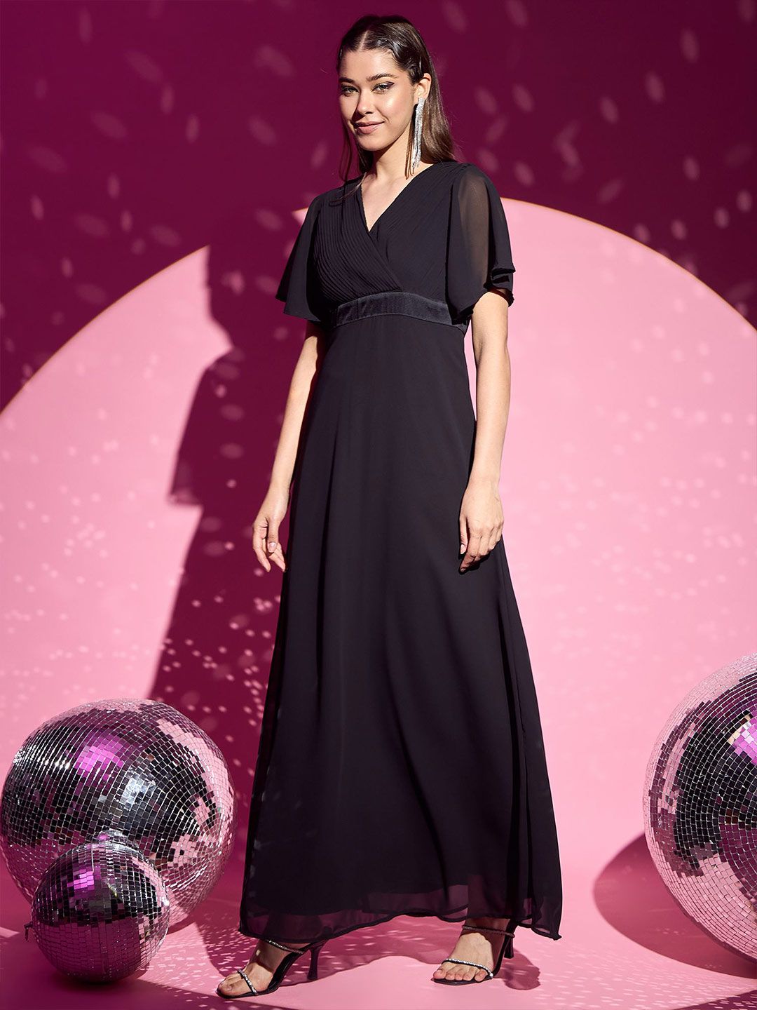 Berrylush Women Flared Sleeves Maxi Dress