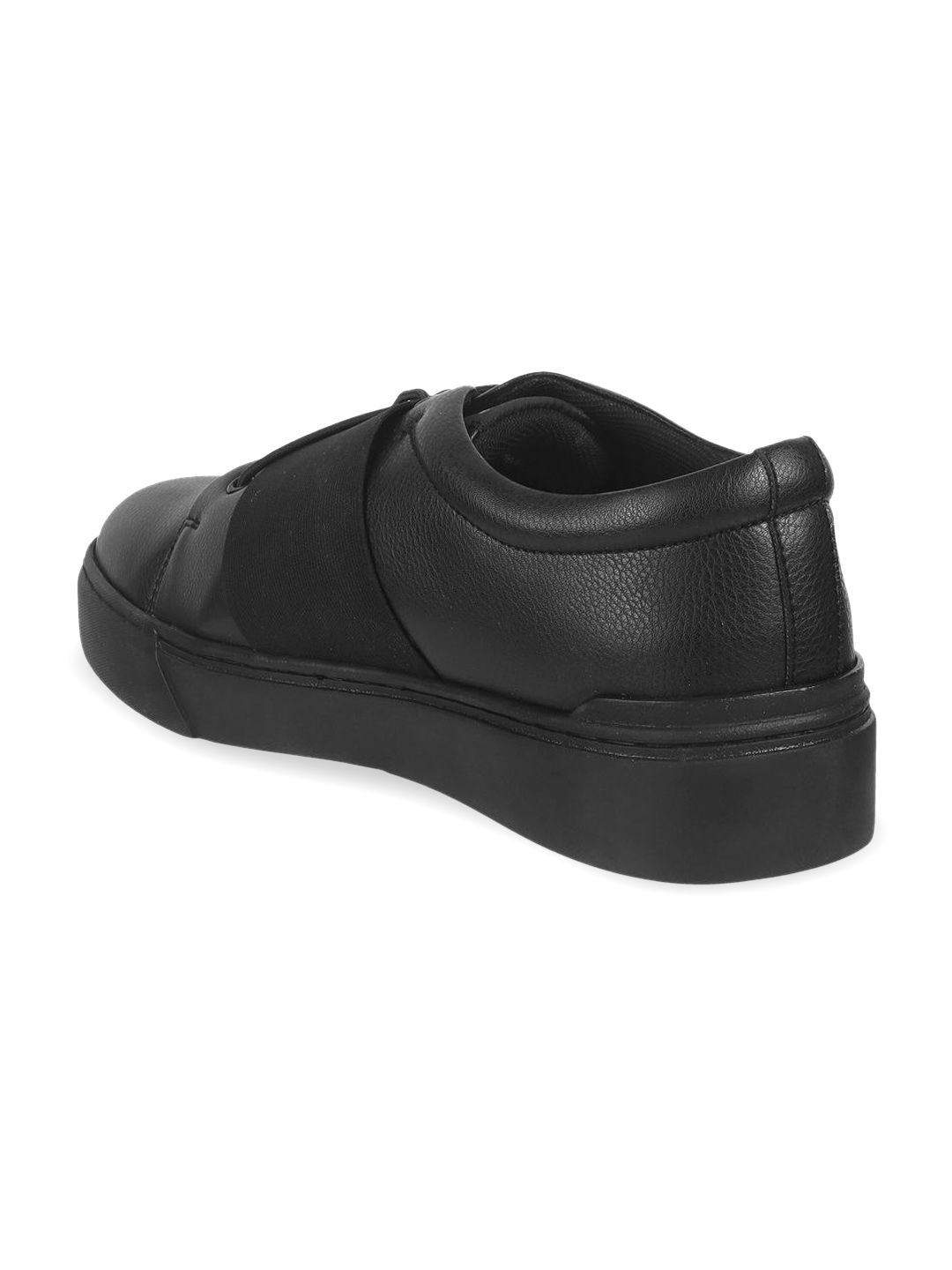 Mochi Men Sneakers
