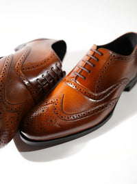 Monkstory Wingtip Oxford Lace-Up Brogues - Rich Tan
