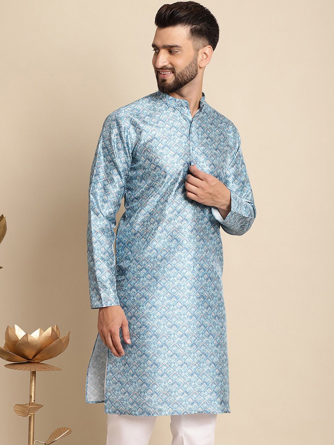 Anouk Ethnic Motifs Woven Design Thread Work Jacquard Silk Kurta