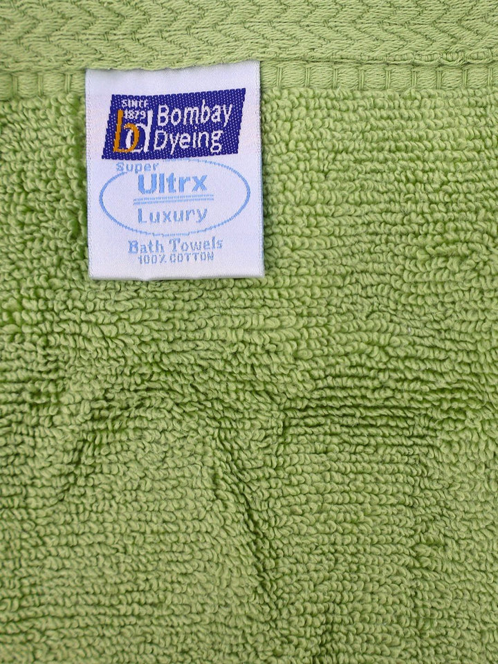 BOMBAY DYEING Lime Green 3 Pieces Pure Cotton 650 GSM Face Towel