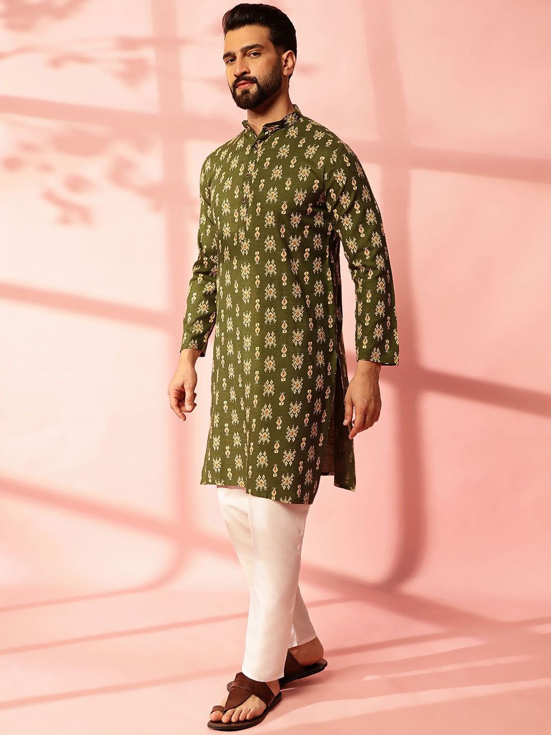 Anouk Men Paisley Printed Regular Kurta with Pyjamas