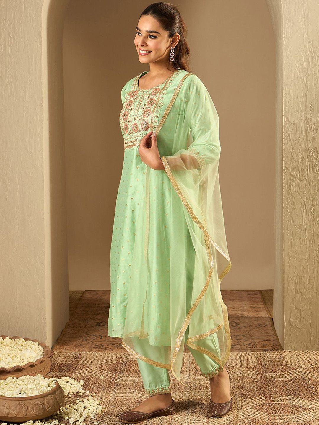 Indo Era Floral Embroidered Chanderi Silk Straight Kurta With Trousers & Dupatta