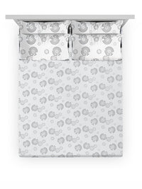 KLOTTHE White Geometric Print Flat 400TC Pure Cotton Super King Bedsheet & 4 Pillow Covers