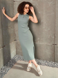 SASSAFRAS Ribbed Hood Bodycon Maxi Dress
