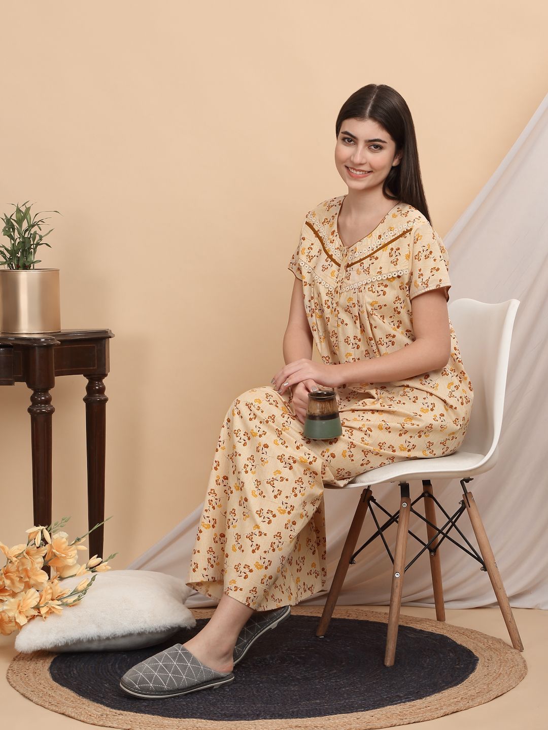 Sweet Dreams Women Printed Short Sleeves Maxi Nightdress