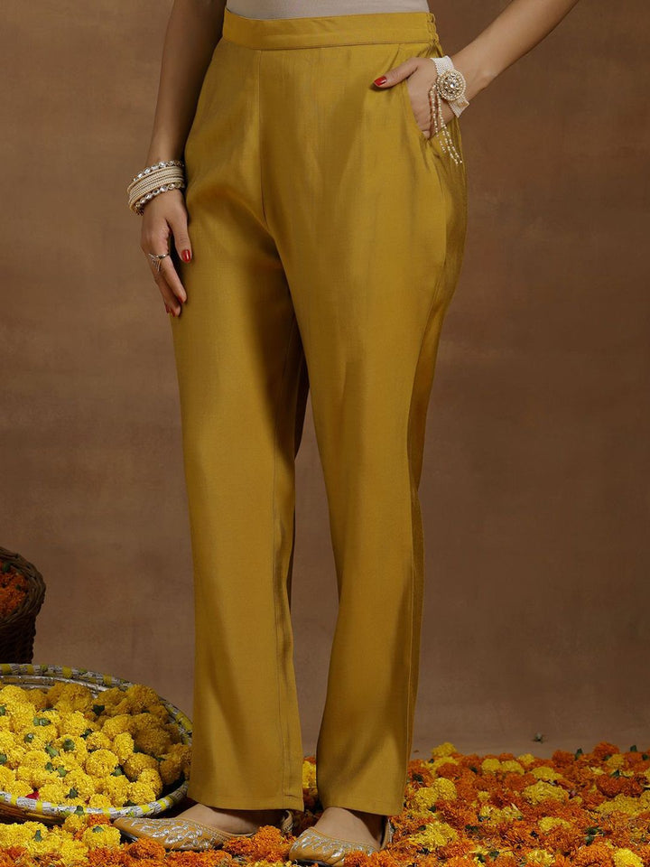 Gerua By Libas Women Floral Embroidered Regular Sequinned Kurta with Trousers & With Dupatta