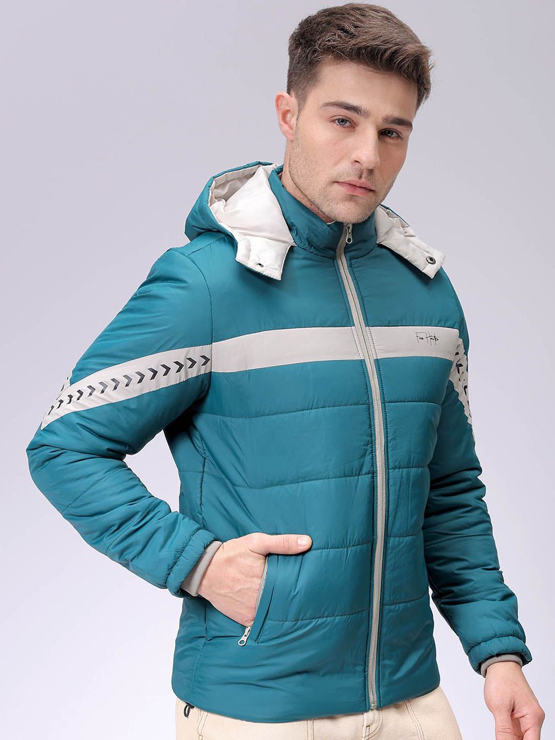 The Indian Garage Co Men Colourblocked Lightweight Padded Jacket with Patchwork