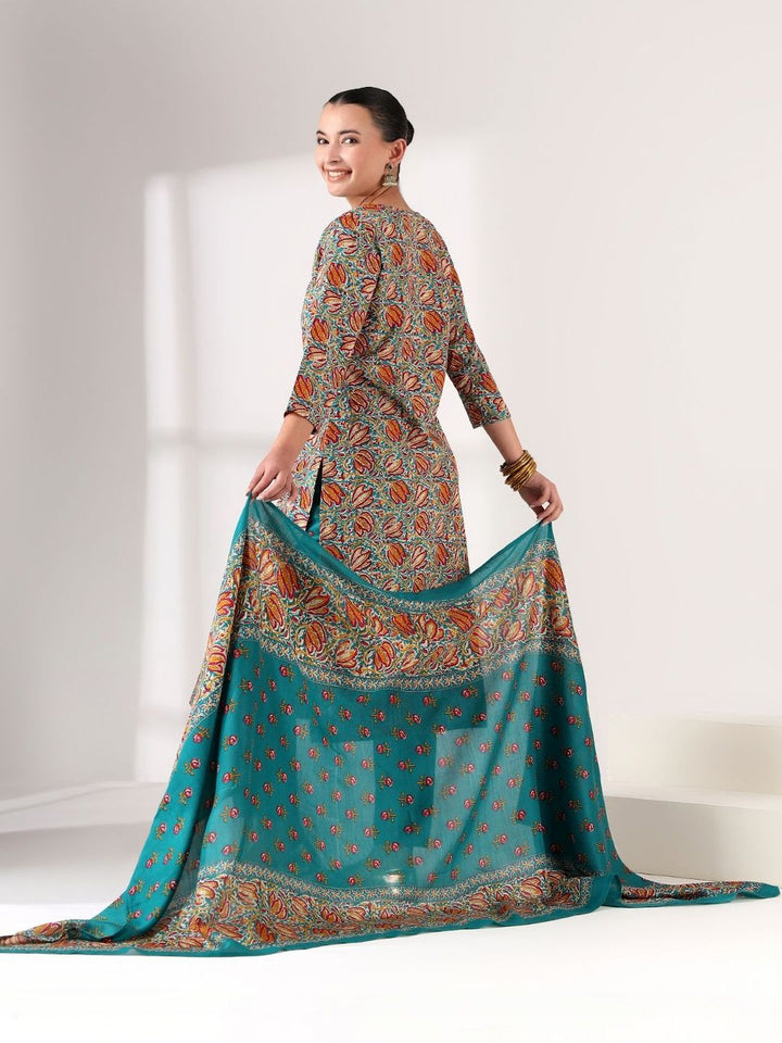 Mamicha Women Floral Printed Regular Kurta with Trousers & With Dupatta