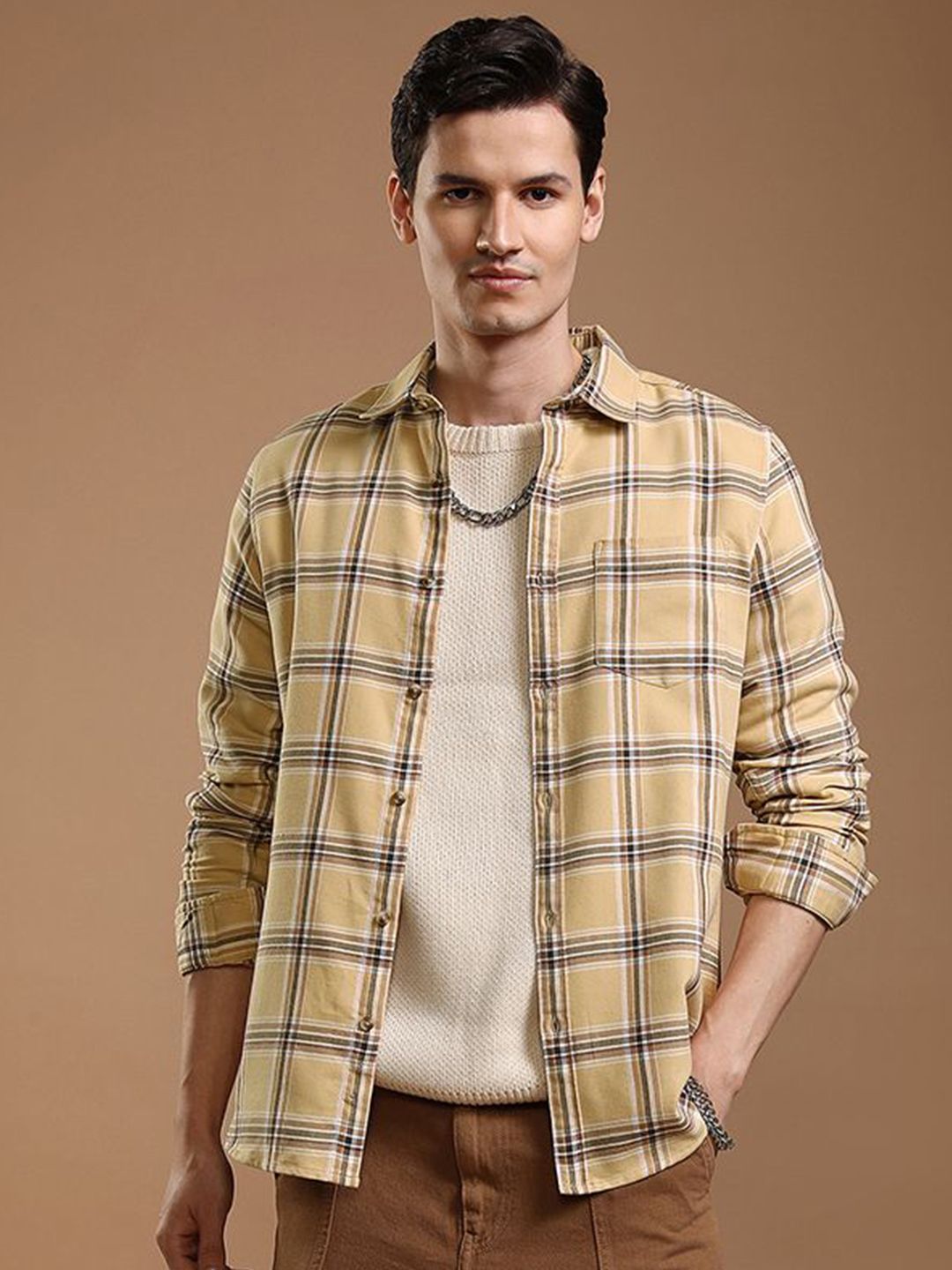HIGHLANDER Men Opaque Checked Casual Shirt