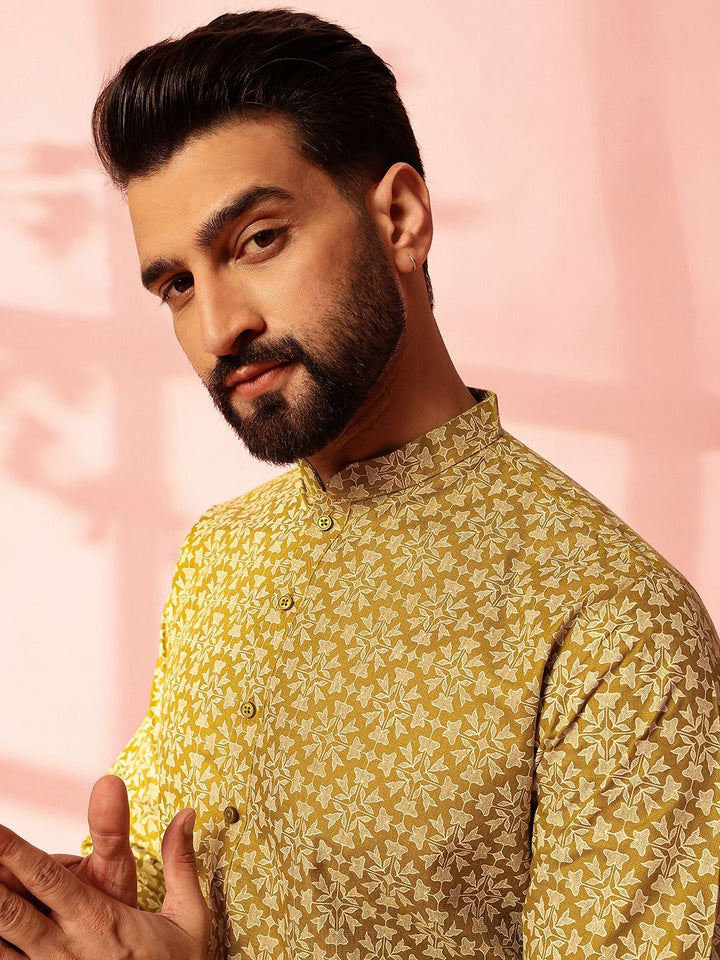Anouk Men Floral Printed Regular Kurta with Pyjamas