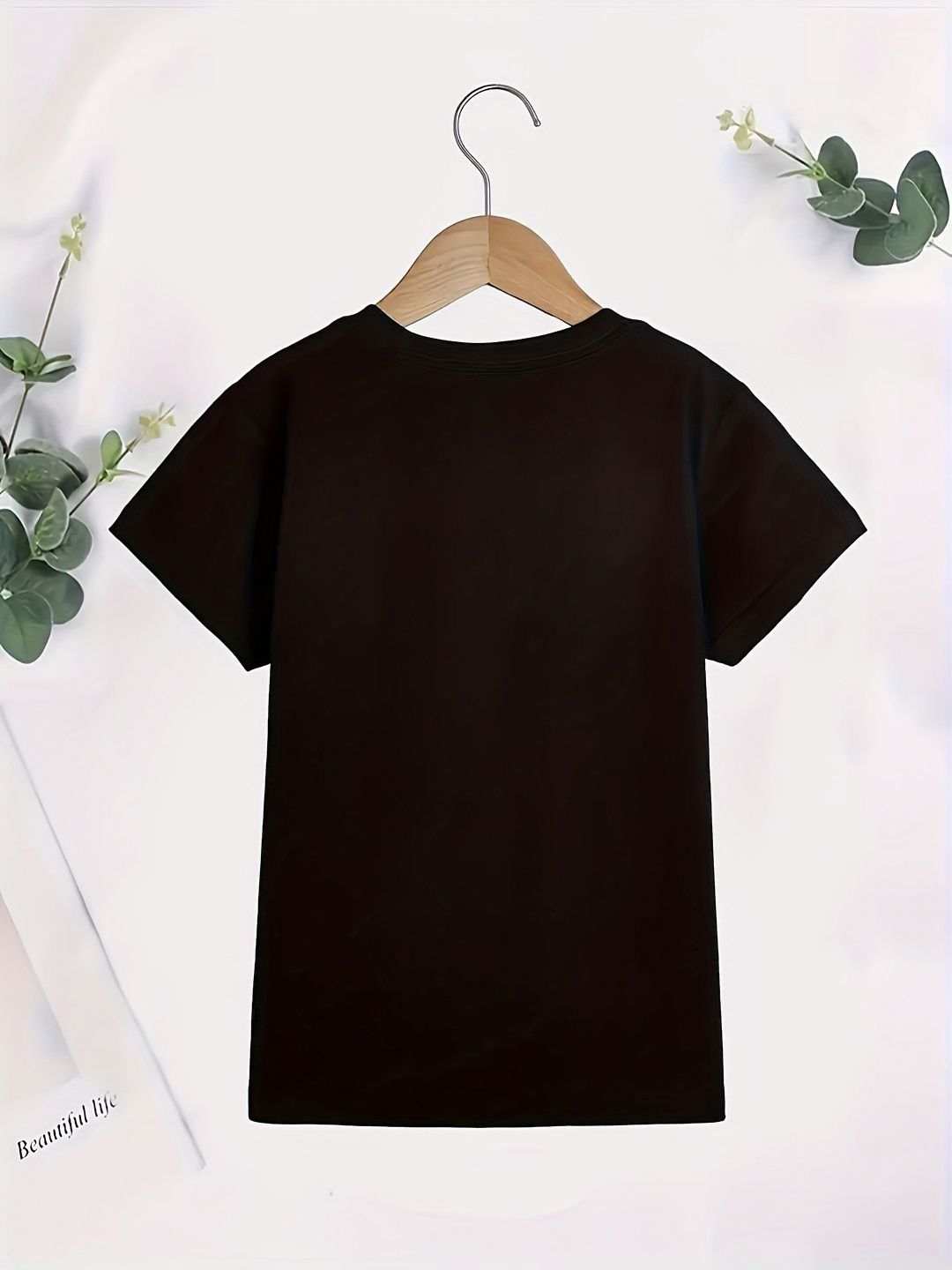 YK Girls Checked V-Neck Drop-Shoulder Sleeves Applique T-shirt
