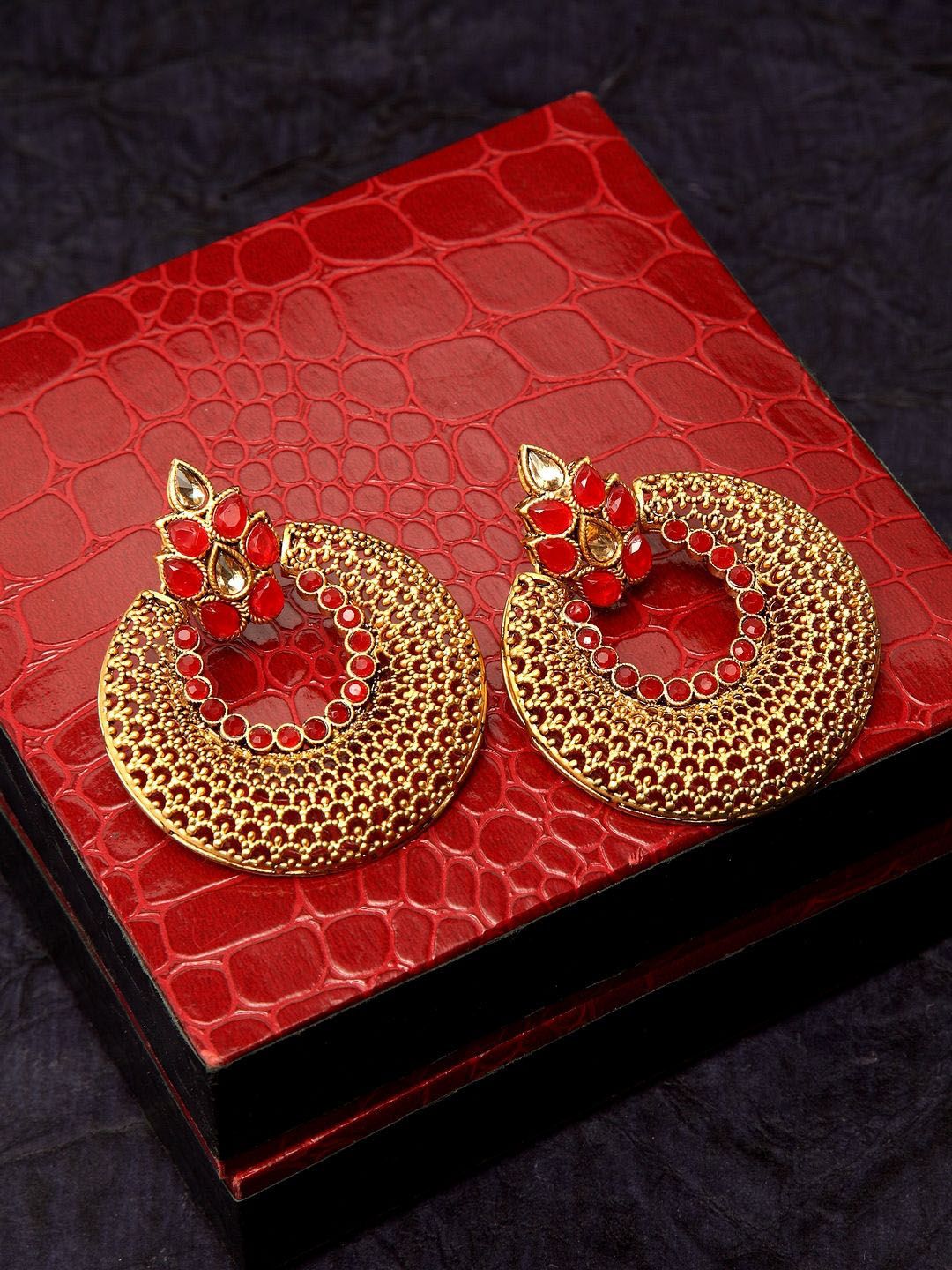 Anting-anting Drop Kontemporari Anouk