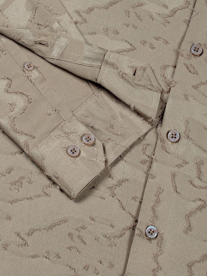 Thomas Scott Men Premium Spread Collar Textured Textured Slim Fit Casual Shirt