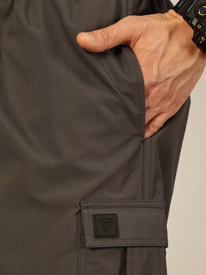 Thomas Scott Men Casual Loose Fit Mid-Rise Cotton Wrinkle Free Solid Joggers Trousers