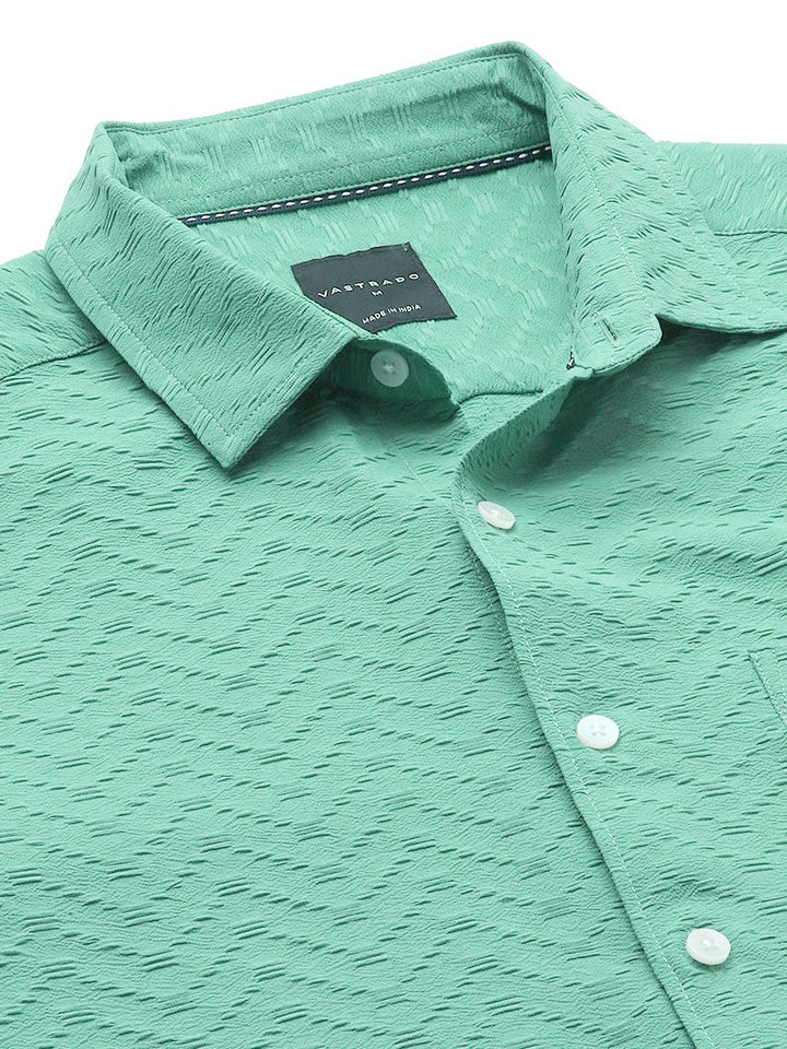VASTRADO Men Classic Spread Collar Solid Slim Fit Casual Shirt